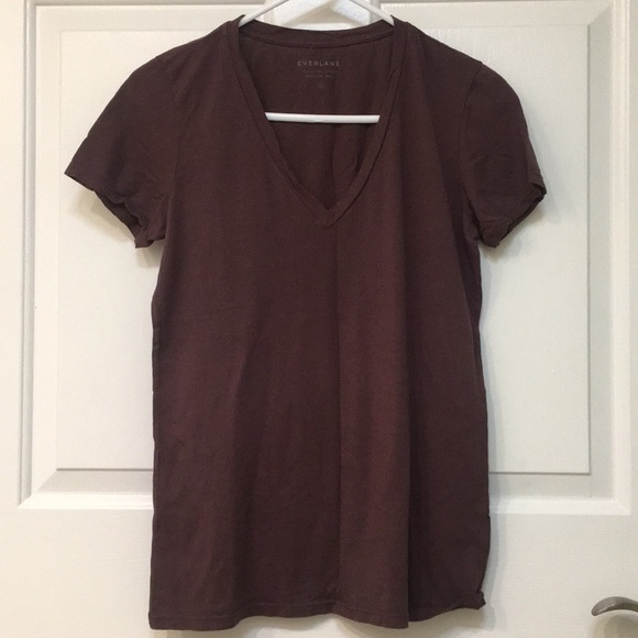 ❌SOLD❌ Everlane V-Neck - Picture 2 of 6